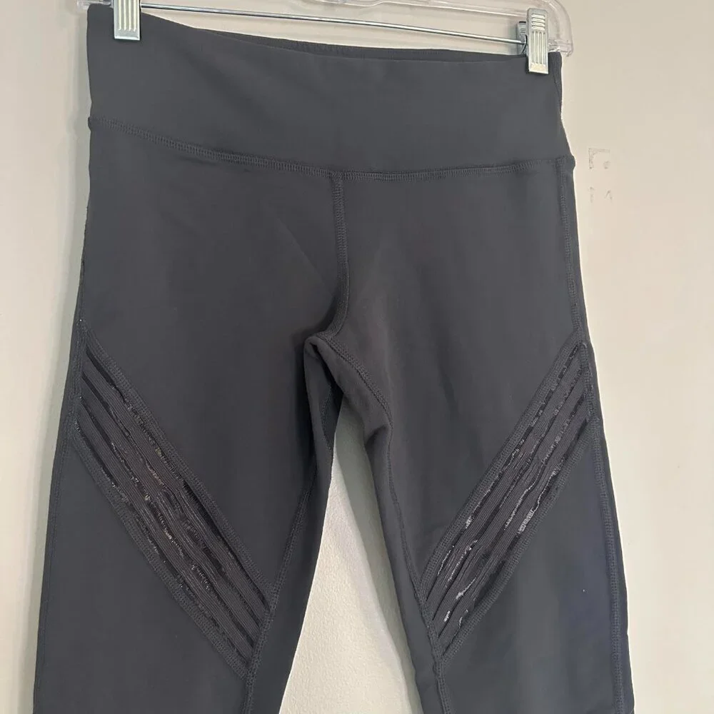 Alo Multi Legging Mid Rise Sporty Moto Mesh Paneling Pant - Small